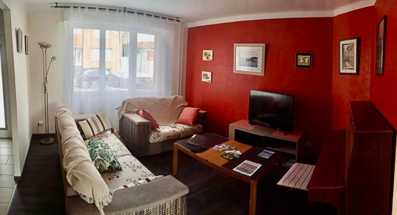 Nice House, Garden And Bbq 3Km From The Beach / Jolie Maison, Jardin Et Bbq A 3 Km De La Plage Coudekerque-Branche Exteriör bild